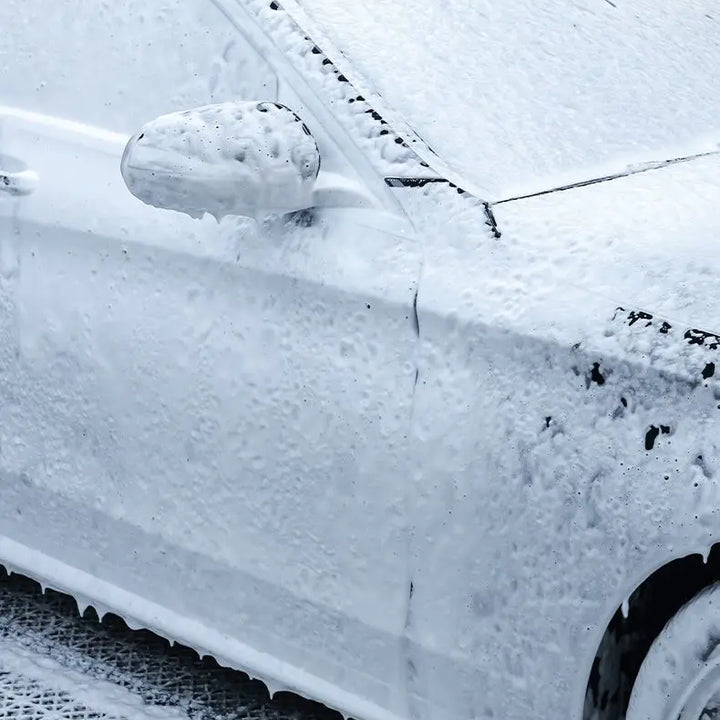 2L Hand Pump Foam Sprayer with 3 Types of Nozzle Hand Pneumatic Foam Cannon Snow Foam Car Wash Spray Bottle Car Window Cleaning